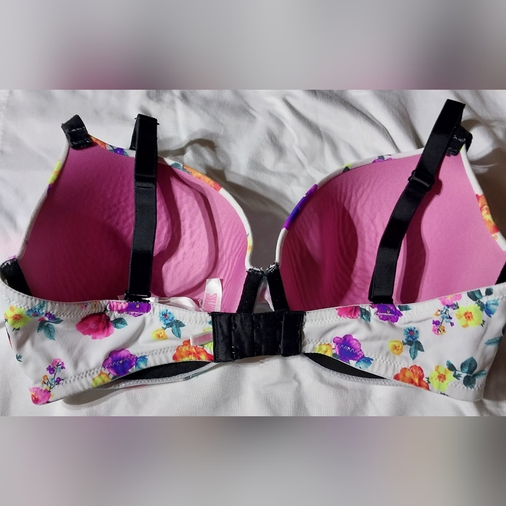 VICTORIA'S Secret PINK Wear Everywhere Lightly Lined Bra, Size 34DD - Picture 3 of 7